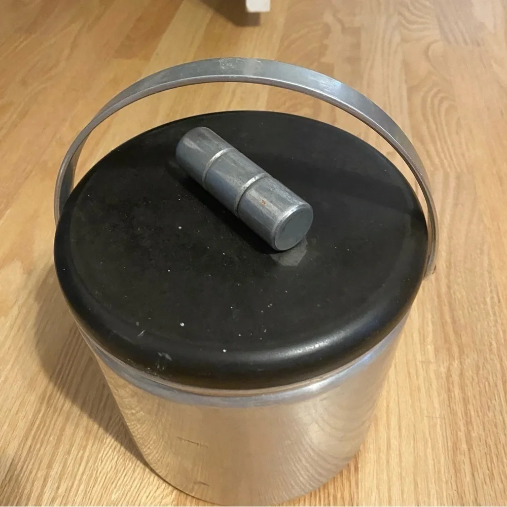 Vintage Aluminum Ice Bucket Metal Silver Bar Accessory